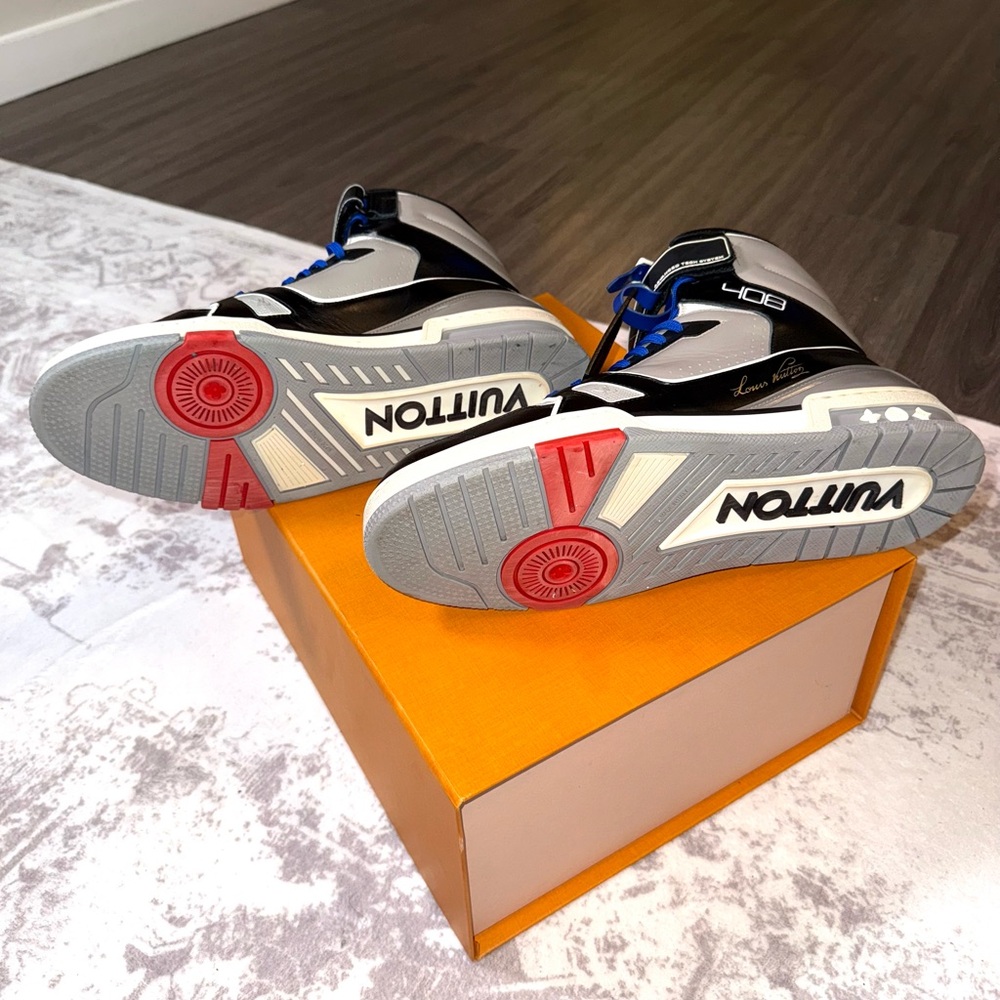 Louis Vuitton VIRGIL ALBOH (RARE) 1st Sneaker - Picture 8 of 16